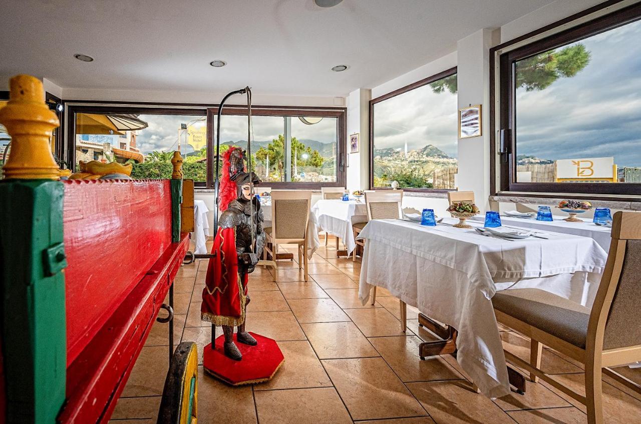 Hotel Sabbie D'Oro Giardini-Naxos Buitenkant foto